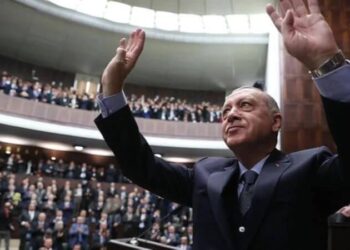 Eski AKP’li vekil Ünal’dan olay iddia: ‘Erdoğan seçimi kaybederse…’
