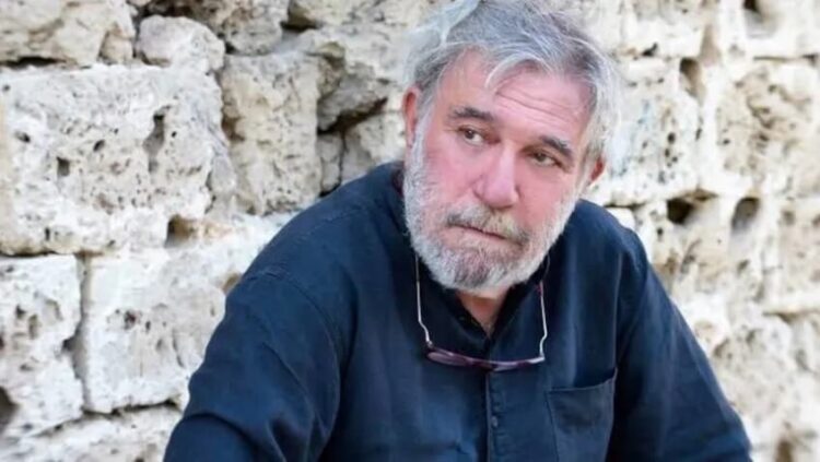 Şair Sina Akyol vefat etti