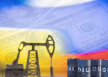 Savaş vurdu: Petrol ve dolar fırladı, TL eridi