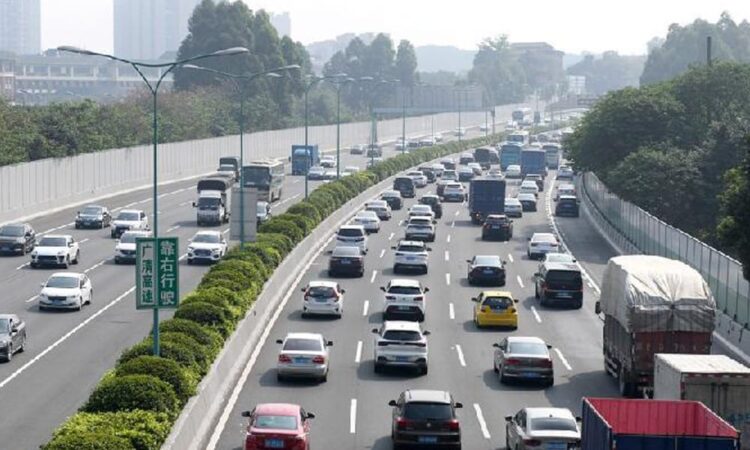 Çin’in otomobil ihracatı 2021’de 2 milyonu aştı