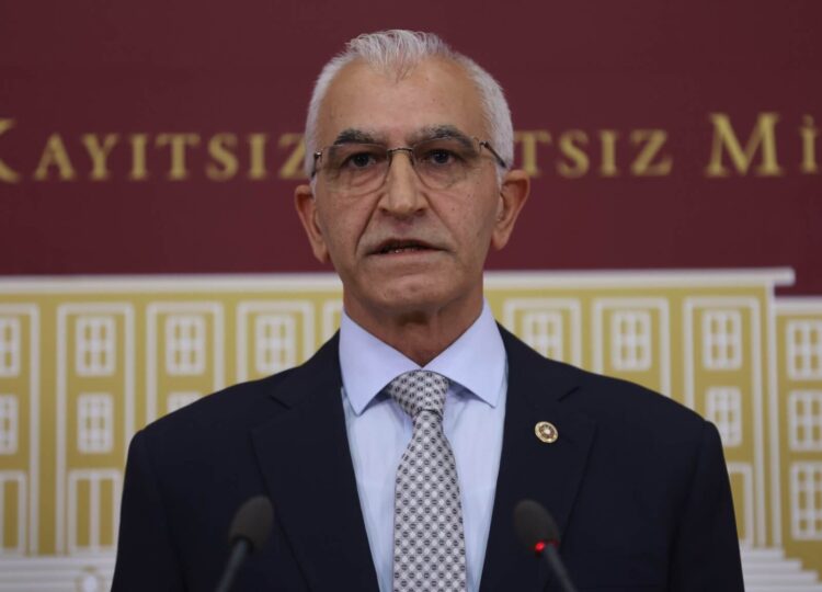 CHP’li Kılınç: İstanbul’un merkezinde ‘kentsel dönüşüm’ adı altında suç işlenmektedir!