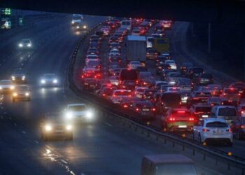 Ukrayna-Rusya gerilimi: Kiev’den kaçış başladı, trafik tıkandı