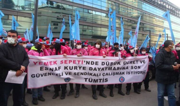 Yemeksepeti emekçileri, hakları için kontak kapattı