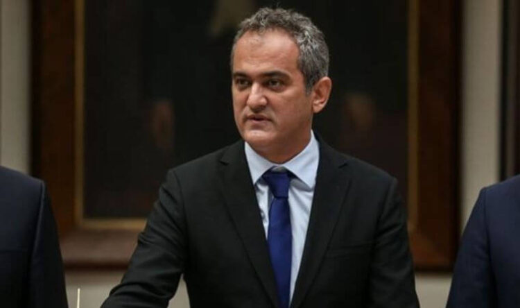 Bakan Özer’den yüz yüze eğitim açıklaması