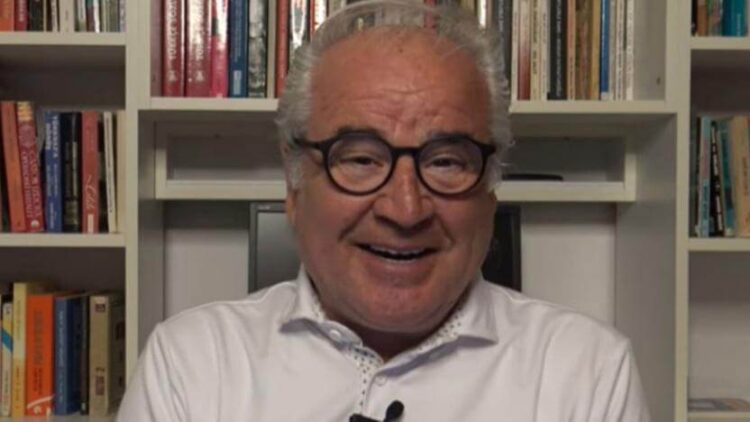 Korkusuz Gazetesi yazarı Memduh Bayraktaroğlu: Evim basıldı