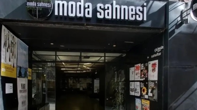 Moda Sahnesi: 20 bin liralık elektrik faturasını ödemiyoruz