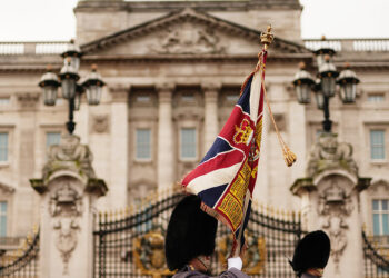 Xi Jinping Kraliçe II. Elizabeth’e tebrik mesajı gönderdi