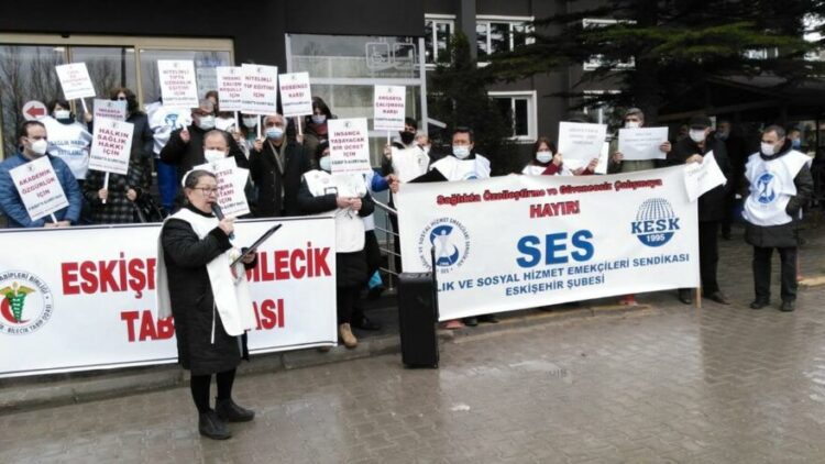 Sağlık emekçileri grev öncesi son kez iktidarı uyardı