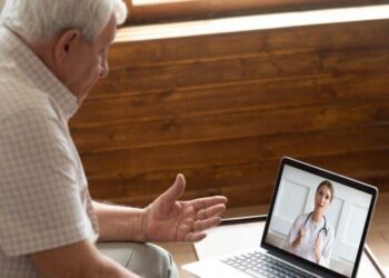 Sağlık Bakanlığı’ndan yeni düzenleme: Uzaktan muayene ve tedavi