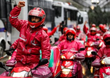 ‘Yemeksepeti’ni Boykot’ çağrısına sanatçılardan destek mesajları…