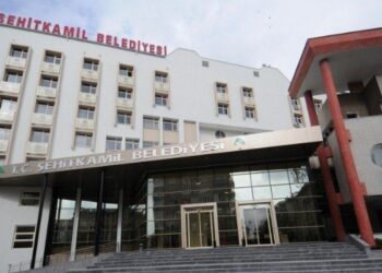 AKP’li belediye hediyelik eşyaya 6 milyon harcadı