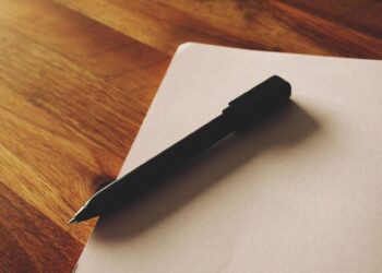 Sesli Köşe-Ahmet Yaşaroğlu-‘Vatandaş perişan, gözler ışıltılı’