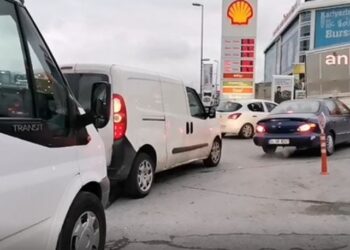 Vatandaşlardan akaryakıt zammına tepki