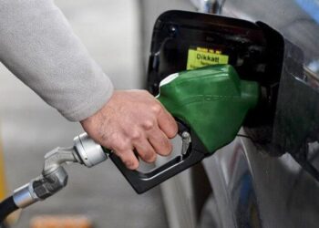 Benzin ve motorine yarından itibaren bir indirim daha geliyor