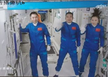 Çin, Tiangong Uzay İstasyonu’ndaki ikinci uzay dersinden Dünya’ya canlı yayın yapacak