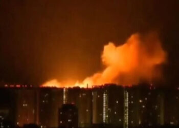 Rus birlikleri Kiev’de lojistik deposunu vurdu: Çok sayıda ölü var