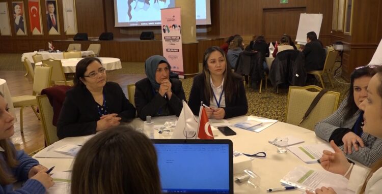 ‘Dirençli Kadınlar’ çalıştayı başladı
