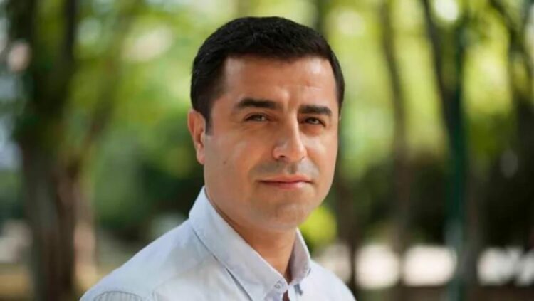 Demirtaş fotoğrafı paylaştı, Bolu Belediyesi’nden atıldı