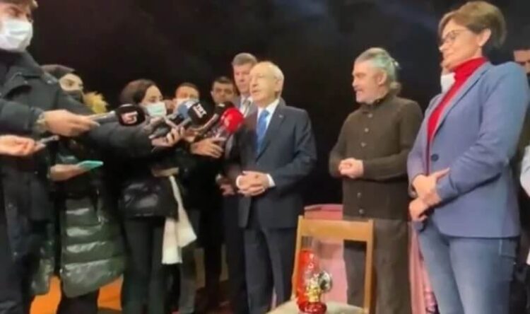 Kılıçdaroğlu Moda Sahnesi’ni ziyaret etti