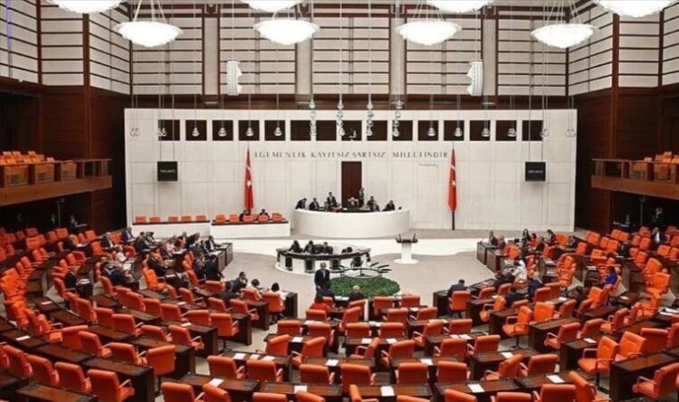 AKP ve MHP’nin Seçim Kanunu teklifi Meclis’e geliyor
