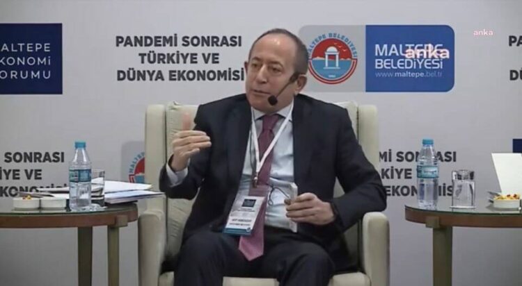 “Türkiye, kitlesel uzun süreli işsizlik sorununu en ağır biçimde yaşıyor”