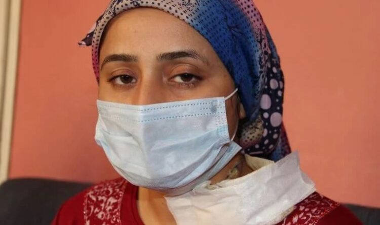 Eşinin boğazını falçatayla kesen eşe ‘iyi hal’ indirimi