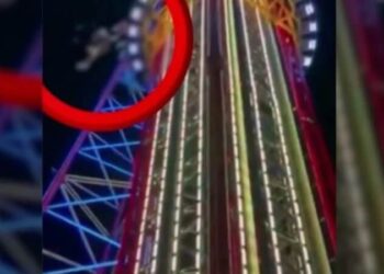 14 yaşındaki çocuk eğlence parkında 100 metreden uçtu