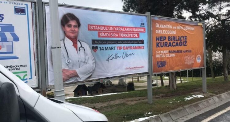 Kaftancıoğlu’ndan ‘Hiçbir yere gitmiyoruz’ afişi