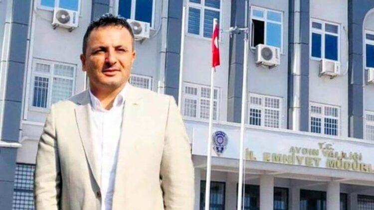 Müze müdürü tarihi eser kaçakçılığından yakalandı