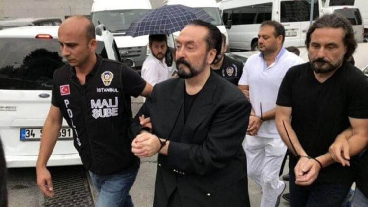 Adnan Oktar davasında tahliyelerin perde arkası