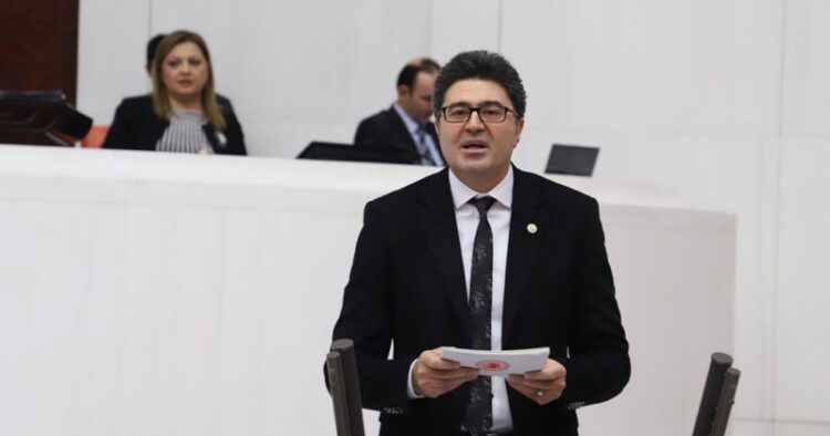 CHP’li Aytekin: Doktorların grev hakkını engelleyemezsiniz