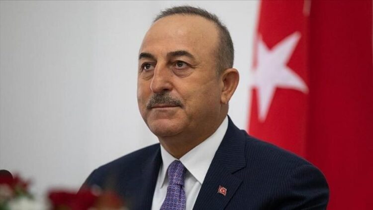 Çavuşoğlu: Rusya ve Ukrayna’yı Türkiye’de bir araya getirmek istiyoruz