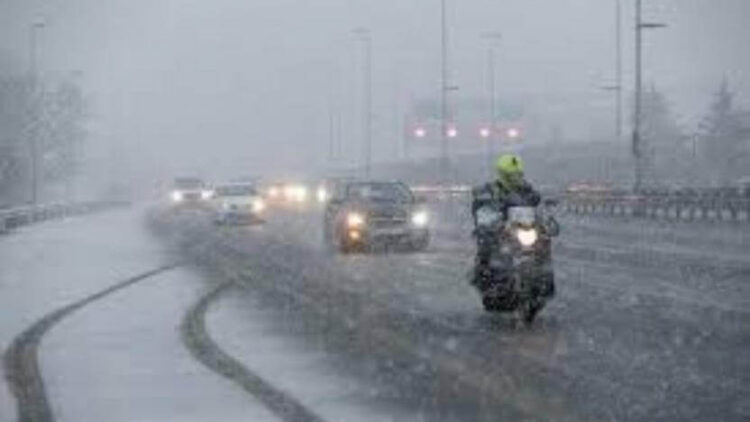 İstanbul’da yasağa rağmen motokurye çalıştırılıyor
