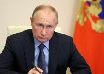 Kremlin’den iddialara yanıt: Okyanus ötesinden talimat alıyorlar