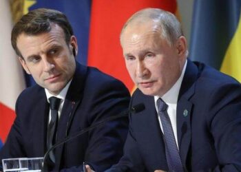 Macron’dan Putin’e: Yanlış yapıyorsun