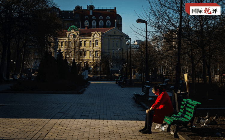 Rusya ve Ukrayna çatışırken, “Yalan İmparatorluğu” sessizce kutlama düzenliyor