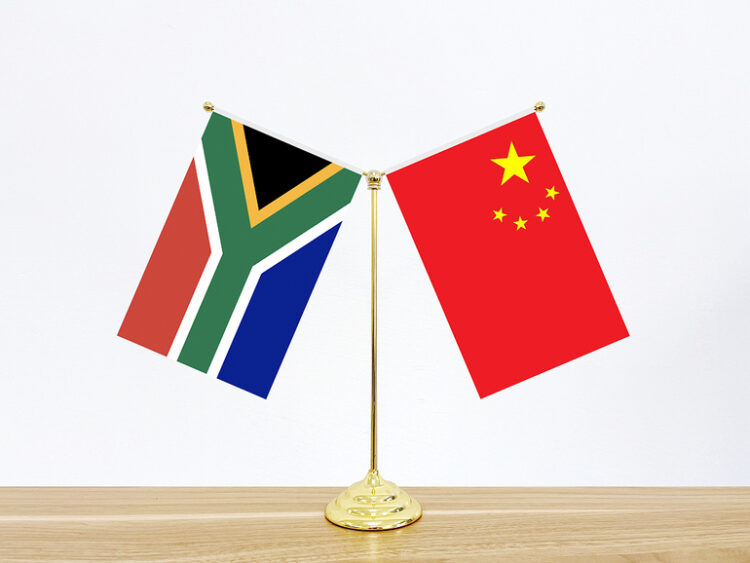 Xi, Güney Afrikalı mevkidaşı Ramaphosa ile telefon görüşmesi yaptı