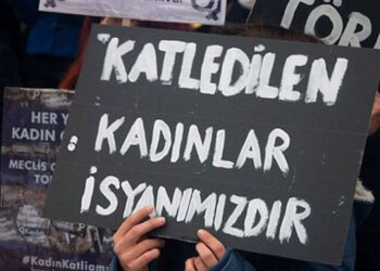 Boşandığı erkek tarafından kemerle boğularak katledildi!