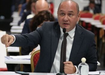 CHP’li Balyalı: KYK borçlarının faizleri silinsin