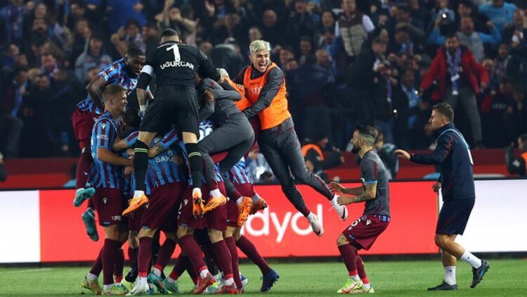 Şampiyon Trabzonspor