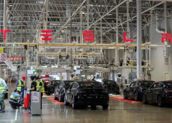 Tesla’nın Çin’deki fabrikası, yılın birinci çeyreğinde 180.000’den fazla otomobil sattı