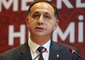 MHK Başkanı ve yönetim kurulu istifa etti