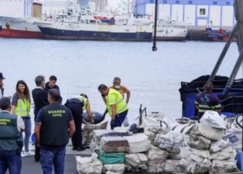 İspanya kokain yüklü tekneye el koydu; dört Türk vatandaşı gözaltında