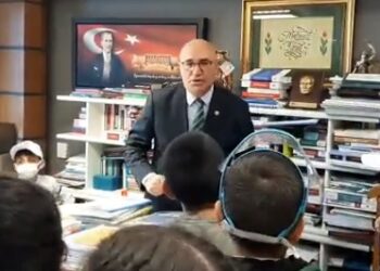 CHP’li Tanal’ın Meclis’te ağırladığı çocuk: Dolar ne zaman düşecek?