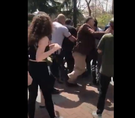 Boğaziçi’nde 1 Mayıs çalışmasına polis müdahalesi