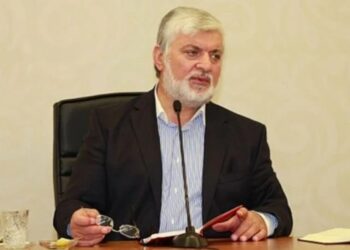 Yeni Şafak yazarından laiklik karşıtı sözler