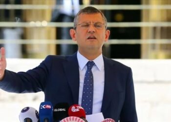 Erdoğan’ın açtığı tazminat davası sonrası Özgür Özel’den ilk açıklama