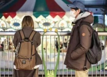 Hiçbir şey yapmayarak para kazanmanın formülünü buldu!