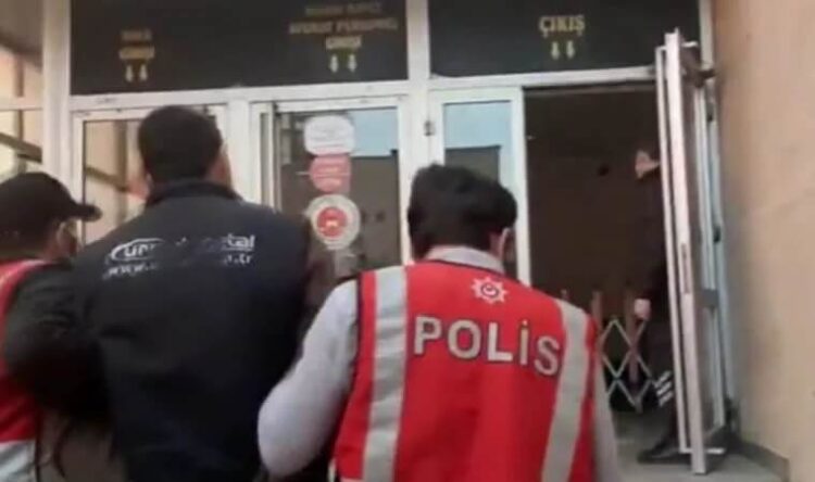 İstanbul’da vahşet: Annesini benzinle yakmaya çalıştı