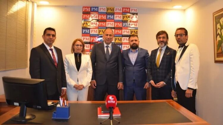 Gelecek Partisi’nden ayrılanlar yeni parti kuruyor